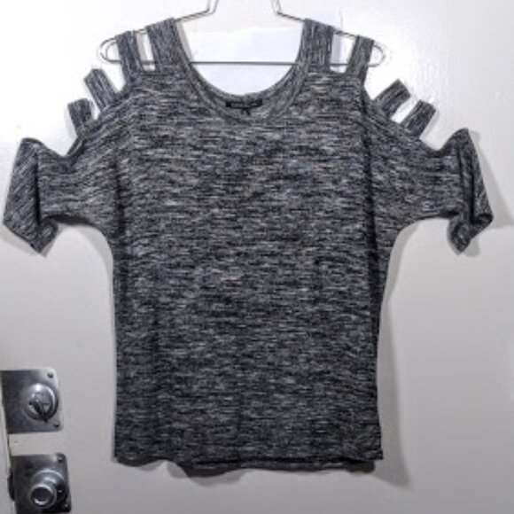 Lynn Ryan Cold Sleeve Sweater top Size 1X -Gray Marled - Picture 1 of 10